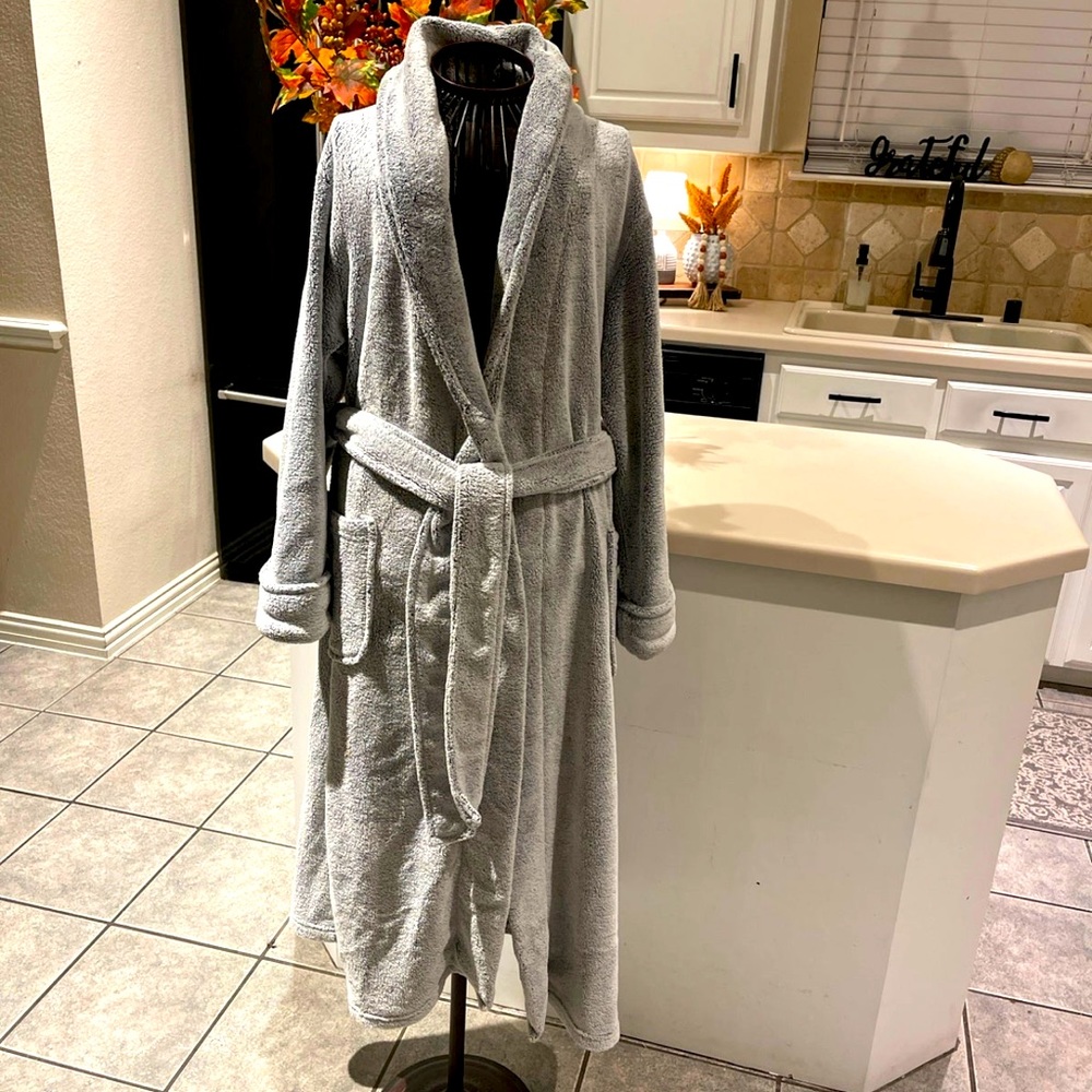 Oscar De La Renta Robe (M)